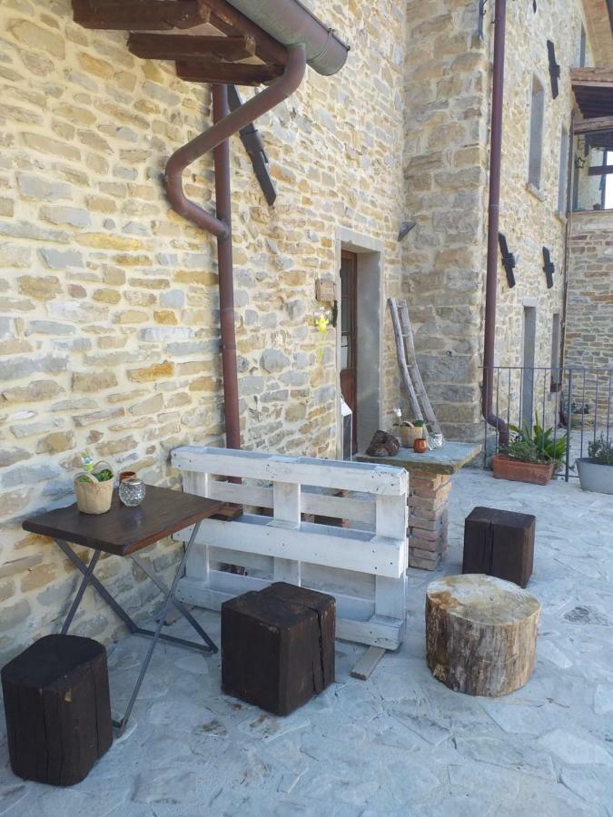 Hotel Le Terre Di Caprano à Città di Castello Extérieur photo