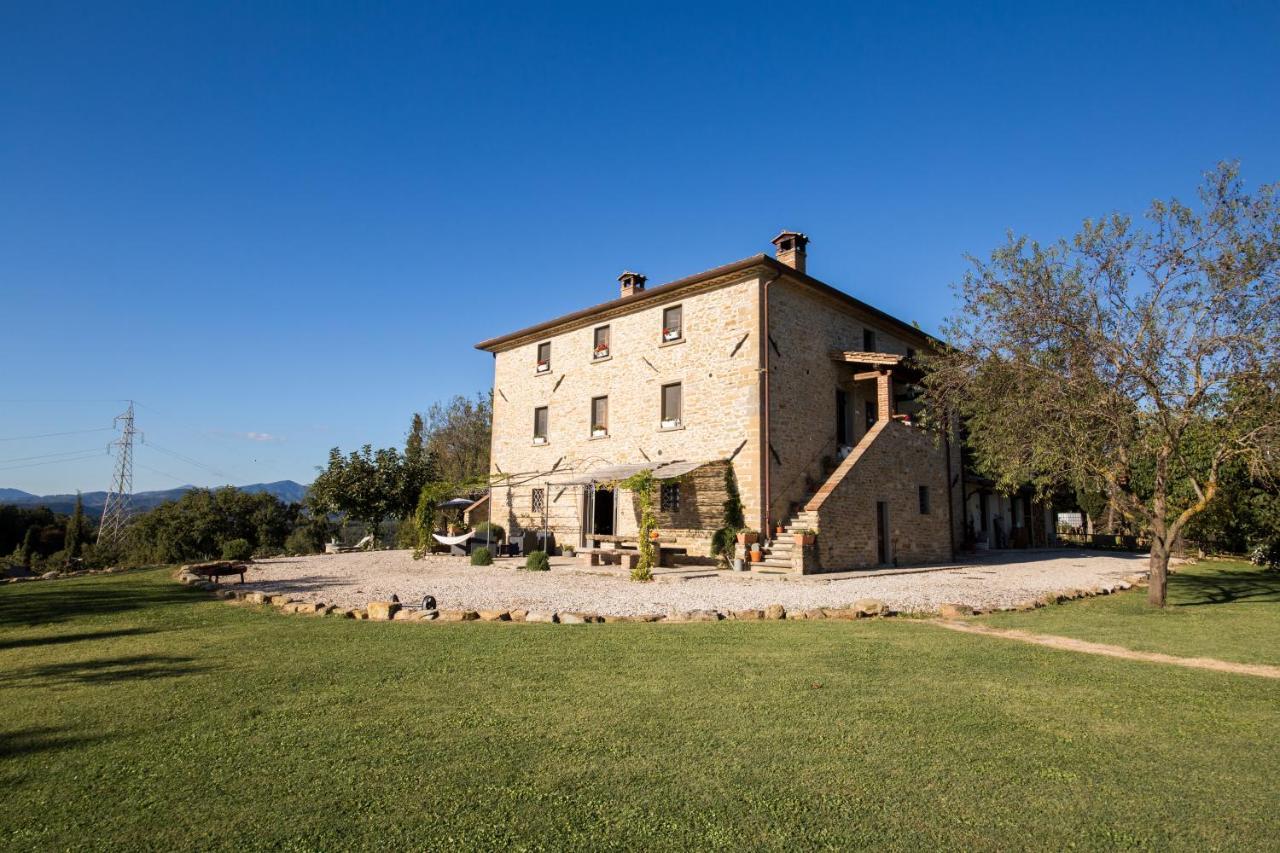 Hotel Le Terre Di Caprano à Città di Castello Extérieur photo